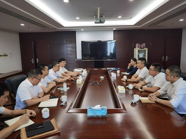 6月29日，，，，，，正泰集团副总裁陆川来访丽盈娱乐官网，，，，，，共商光伏项目合作事宜（投运部，，，，，，徐昭）.jpg