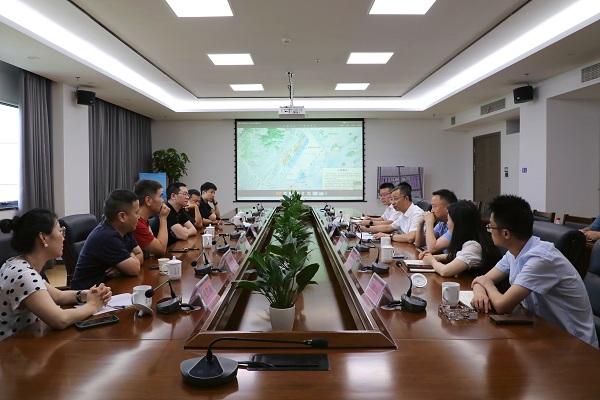 （网站）温州市制笔协会应邀携众企业来访丽盈娱乐官网开展商务洽谈.jpg